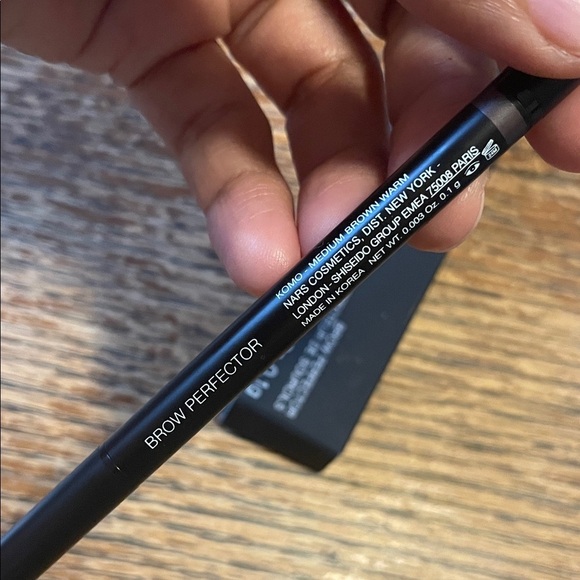 NARS Brow Perfector in Black - Picture 5 of 6